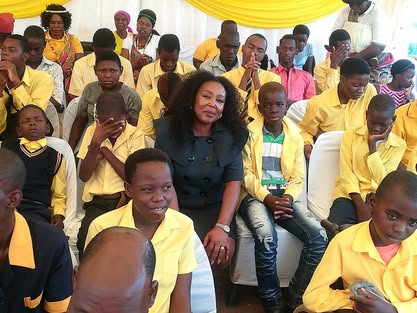 No photo description available.